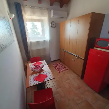 Gesuitirooms Sona