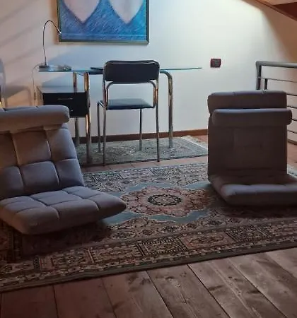 Gesuitirooms בית הארחה